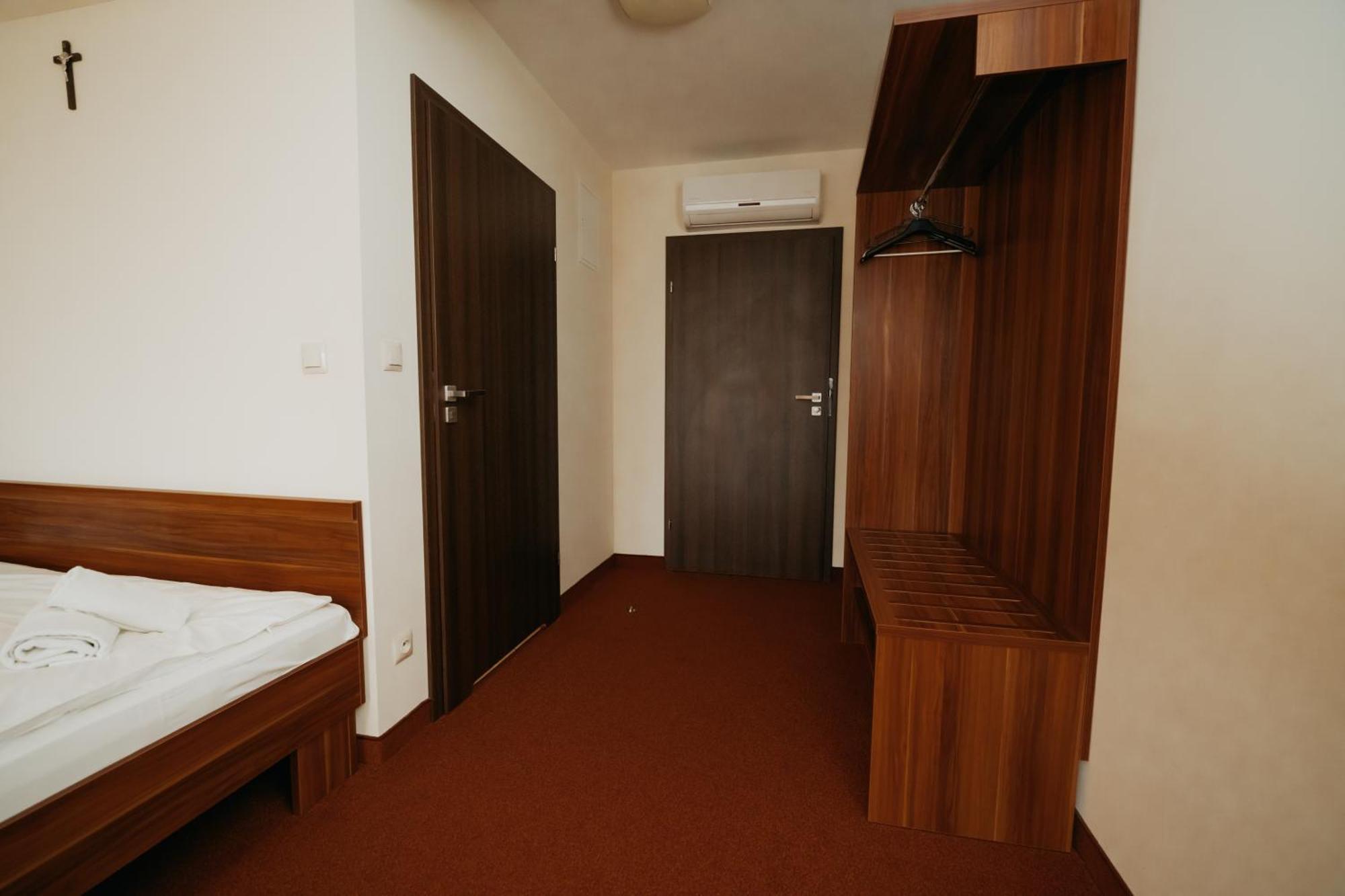 Noclegi - Apartamenty Zolynianka المظهر الخارجي الصورة