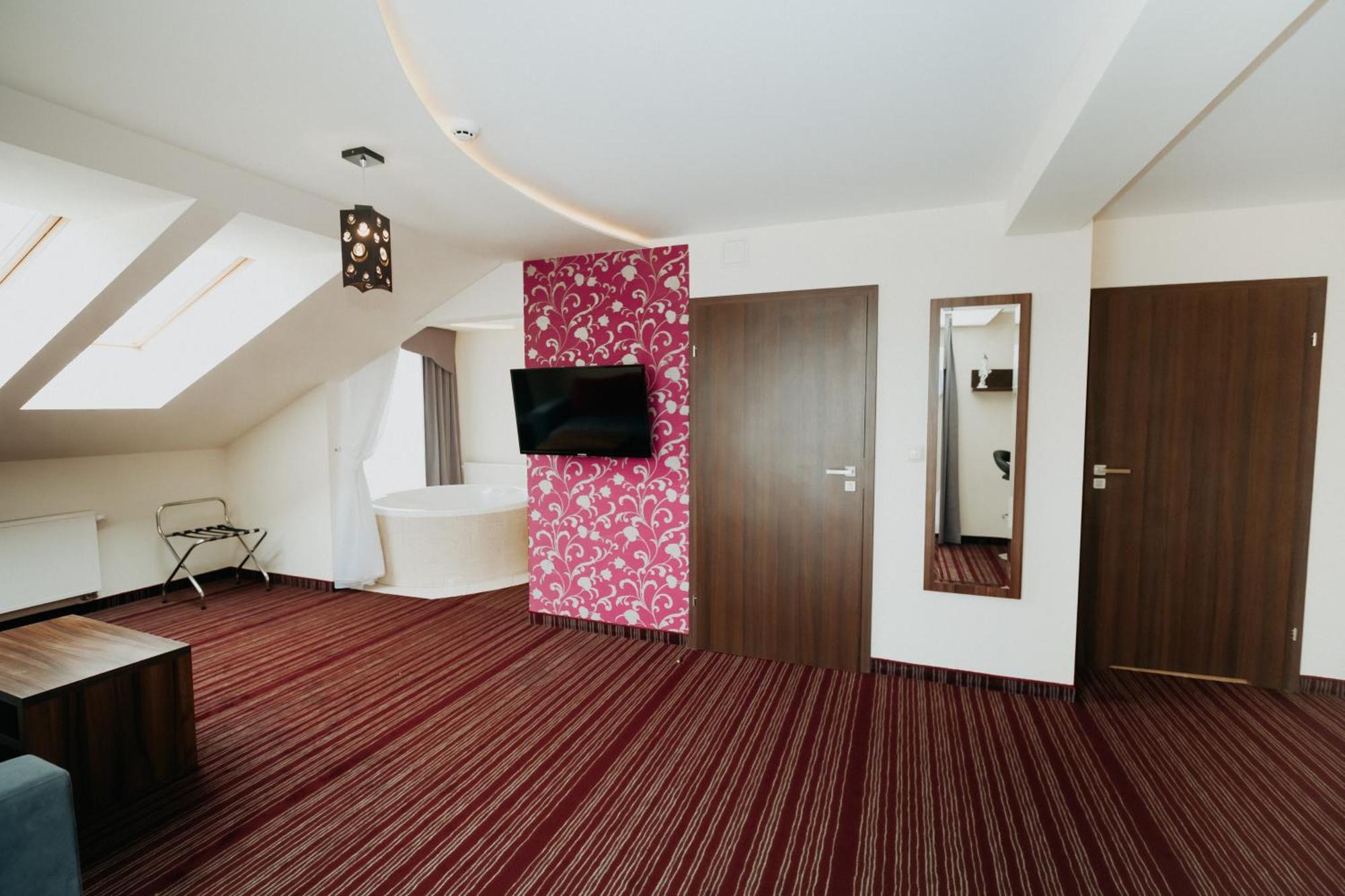 Noclegi - Apartamenty Zolynianka المظهر الخارجي الصورة
